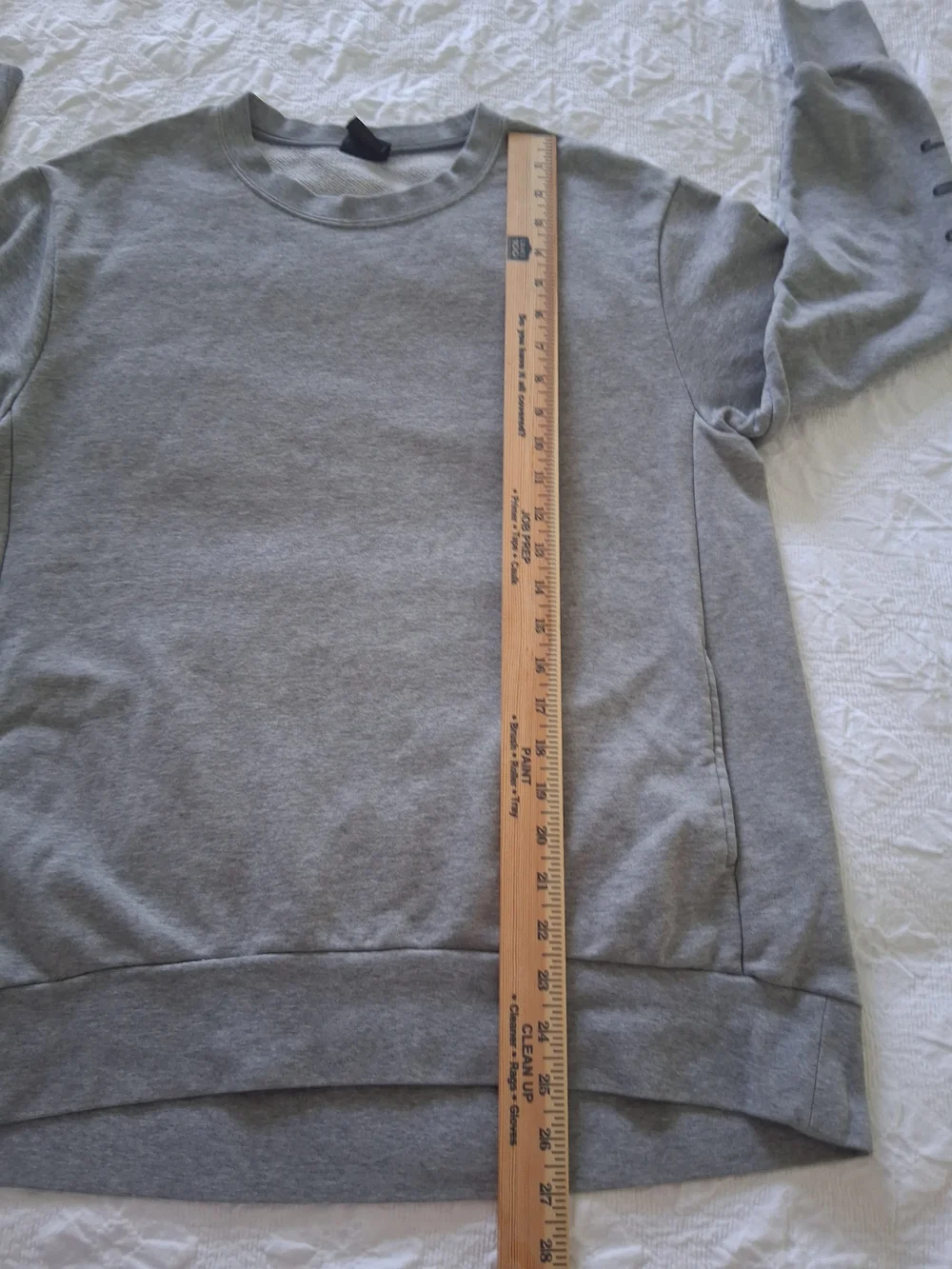 Nike Light Gray Dri-FIT Crewneck Sweatshirt Women's Size M